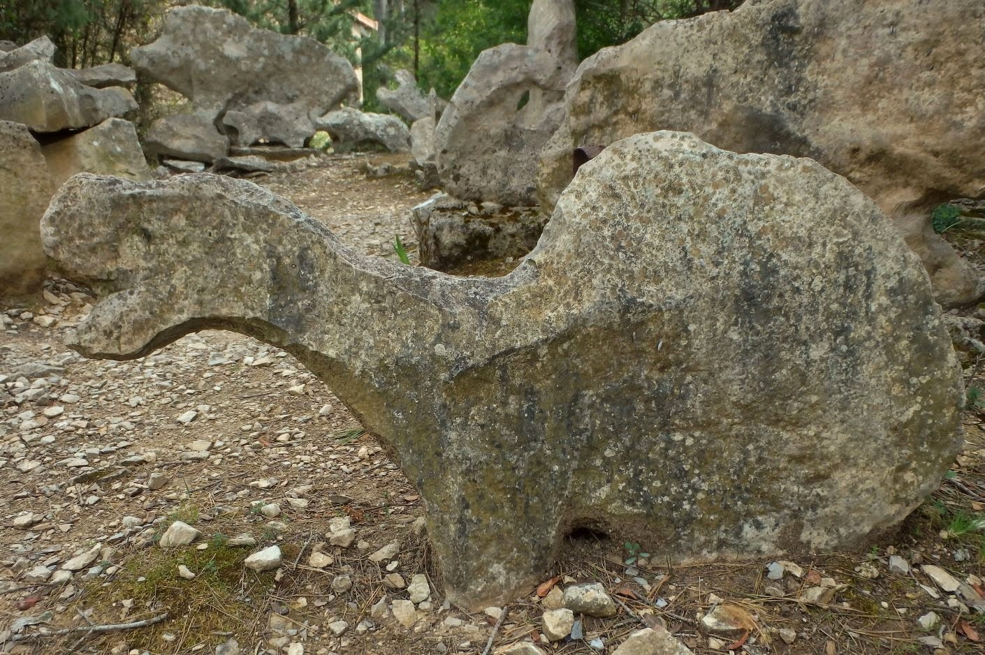 CONGENIÈS : boucle au mazet Lebrun