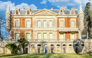 SAINT-JEAN DE VÉDAS : Les Folies de Montpellier au départ du Chai du Terral