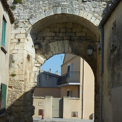 BAILLARGUES : boucle Street Art et garrigue