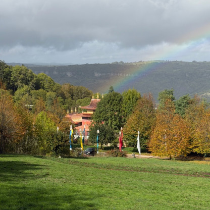 2026 10 23 ROQUEREDONDE : la forêt de l'Escandorgue et la visite du temple bouddhiste Lérab Ling